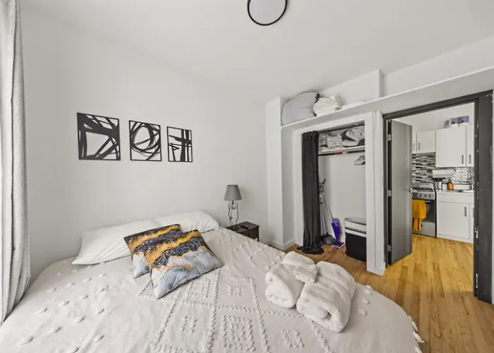 Upscale Retreat - One Bedroom In Downtown Manhattan\'S Union Square